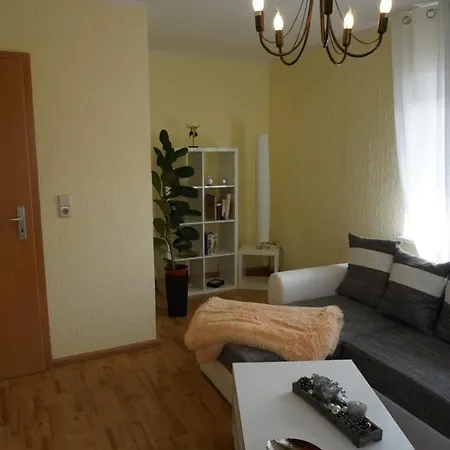 Wohnen Uber Einem Italienischen Restaurant * Leipzig